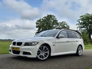 BMW 3 Serie Touring 318i Bns Sport (bj 2010)
