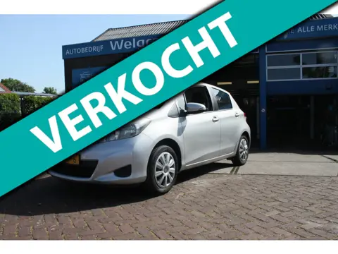 Toyota Yaris 1.3 VVT-i Aspiration 1 eig. navi dealeronderhouden