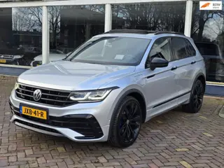 Volkswagen TIGUAN 1.4 TSI eHybrid Black edition 3*R-line Full Pano/Leder/Head up/Trekhaak!