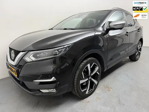 Nissan Qashqai 1.2 Tekna + # Pano # Leder # Navi # Pdc # Camera # Bose # Trekhaak # 19" # Nap