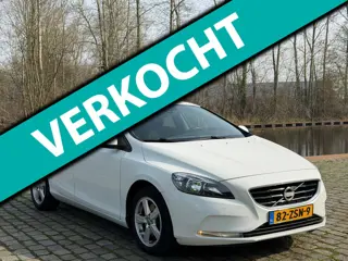 Volvo V40 1.6 T3 Kinetic 2e eigenaar dealer onderhouden airco navigatie cruis control parkeer sensor