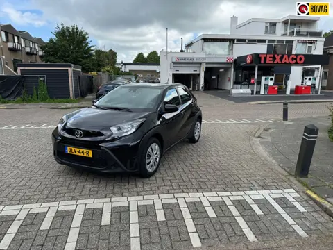 Toyota Aygo X 1.0 VVT-i MT Play Keyless entry , climate controle