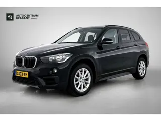 BMW X1 SDrive18i Executive(Volledig Dealer OnderH, Panorama, Navi, StoelV, Parkeersensoren, Climate 