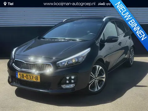 Kia cee'd Sportswagon 1.0 T-GDi GT-Line Summer Edition Schuif/kanteldak, Trekhaak, Nieuw geleverd en