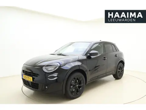 Fiat 600 1.2 Hybrid Sport | Alcantara bekleding | LED verlichting | Camera | Navigatie | Lichtmetale