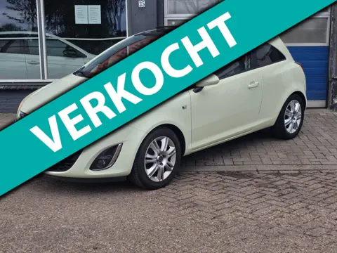 Opel Corsa 1.4-16V Cosmo PANO/AIRCO/NAP/STOEL VERW/ CR CONTROL