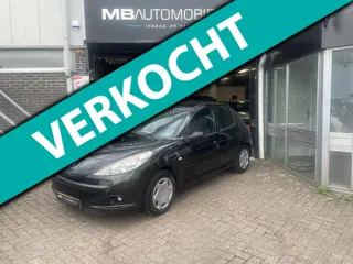Peugeot 206 + 1.4 XS/zwart/airco/5 Deurs/APk!