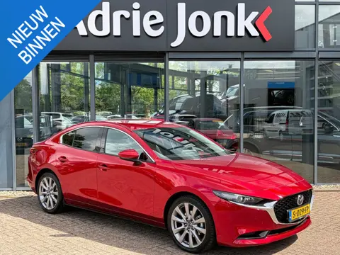 Mazda 3 2.0 e-SkyActiv-G M Hybrid Luxury TREKHAAK | LEDER | Bose AUDIO | 18"LM VELGEN | CAMERA | 1e 