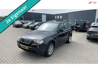 BMW X3 2.5si 218pk 6-Cilinder 4WD Exe Automaat Navi Trekhaak 1800kg.