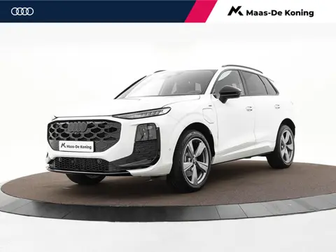Audi Q3 1.5 200kW e-hybrid 272pk S edition · Camera · Apple/Android Car Play · Stoel & Stuurwiel ver