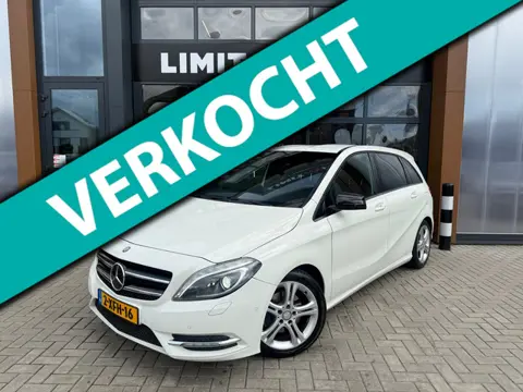 Mercedes-Benz B-klasse 180 Ambition Airco/Pdc.v+a/St.verwarming/Navi/Xenon/Apk
