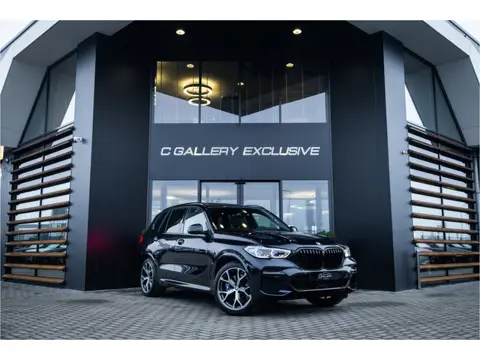 BMW X5 xDrive45e High Executive - M Sport | Panorama | B&W | Laser | Elek. Trekhaak | Luchtvering