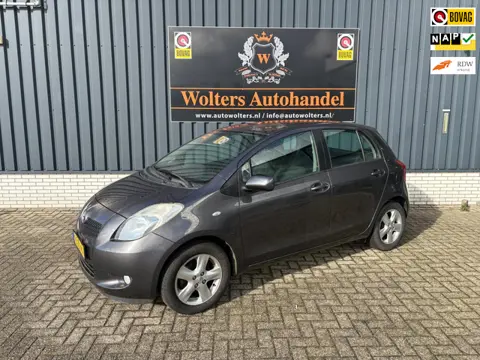 Toyota Yaris 1.3 VVTi Luna MMT