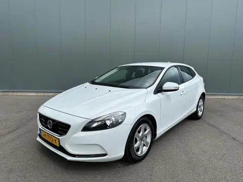Volvo V40 2.0 D2 Nordic+ ONDERHOUDSBOEKJE | NAP !