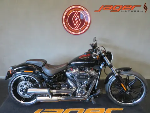 Harley-Davidson FXSB BREAKOUT SOFTAIL 114 J & H (bj 2020)