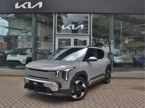 Kia EV2 Plus 42.2 kWh | Direct Leverbaar | Stuur + Stoelverwarming | Navigatie | Tot 10jr. Kia-Garan