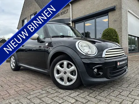 MINI 3-deurs 1.6 One Business Line Navigatie / Airco