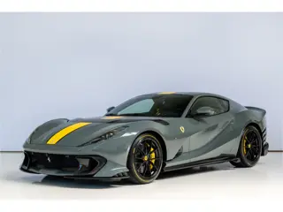 Ferrari 812 Competizione, Grigio Medio, Full Carbon, Painted Livery 6.5 V12