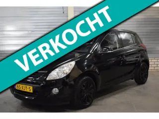 Hyundai I20 1.2i Plus /CLIMATE CONTROL/PARKEERSENSOREN/TREKHAAK/BLEUTOOTH