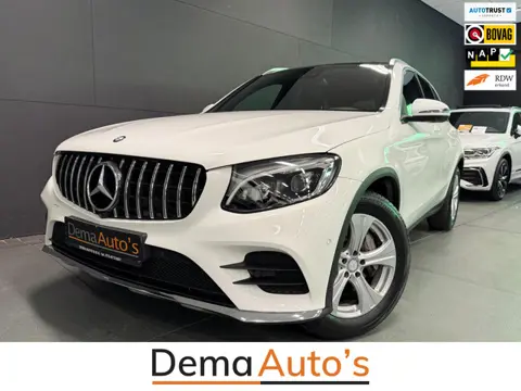 Mercedes-Benz GLC-klasse 250 4MATIC AMG PANO/NAVI/LEDER/LED/CAM/ECC/PDC/CRUISE/STOEL-M///