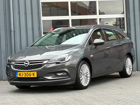 Opel Astra Sports Tourer 1.4 Innovation Automaat Navigatie Trekhaak Clima Cruise controle