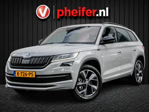 Škoda Kodiaq 1.5 TSI 150pk Aut. Sportline Business 7p. Trekhaak/ Stuur+stoelverwarming/ Camera/ Adap