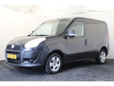 Fiat Doblò Cargo 1.3 MultiJet (bj 2012)