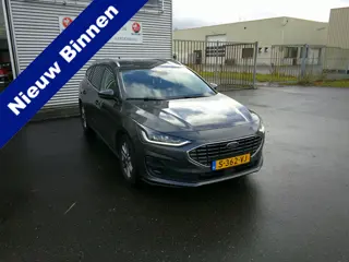 Ford FOCUS Wagon 1.0 EcoBoost Hybrid Titanium Staat in Hoogeveen