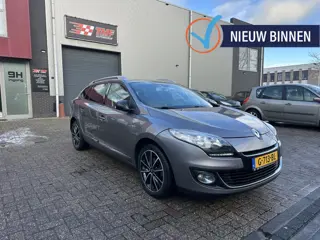 Renault Mégane Estate 1.2 TCe Bose Navi LED Leder Keyless Nette Auto!