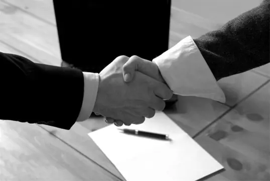 AUTOWAARDE BEPALEN? ONLINE AUTO VERKOPEN? GRATIS!