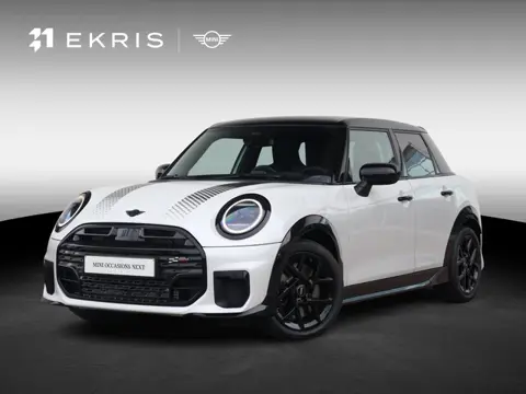MINI 5-Deurs 1.5 Cooper C John Cooper Works XL | Comforttoegang | Panoramadak | Stuur & Stoelverwarm