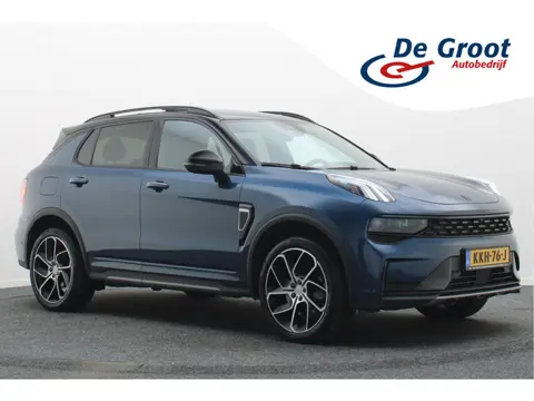 Lynk & Co 01 1.5 Plug-in Hybrid 360° Camera, Panoramadak, Trekhaak, Zwarte hemel, ACC, Keyless, PDC,