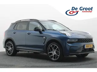 Lynk & Co 01 1.5 Plug-in Hybrid 360° Camera, Panoramadak, Trekhaak, Zwarte hemel, ACC, Keyless, PDC,