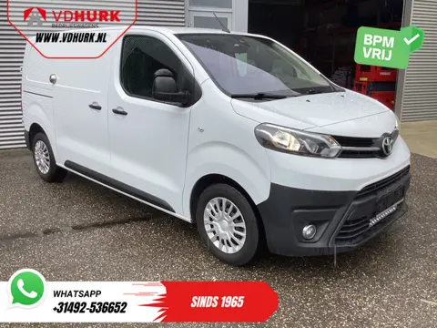 Toyota ProAce Worker 2.0 145 pk Aut. L2 Adapt.Cruise/ Standkachel/ Stoelverw./ Carplay/ Camera/ Inri