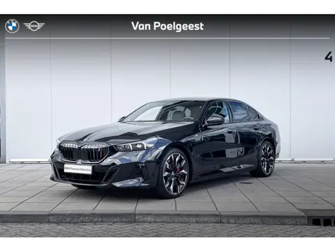 BMW i5 Sedan eDrive40 M Sport Pro 20 Inch / Stuur & Stoelverwarming voor + achter / Stoelventilatie 