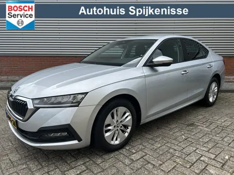 Škoda Octavia 1.0 e-TSI Business Edition | 1e Eigenaar | Automaat | Virtual Cockpit | Sfeerverlichti
