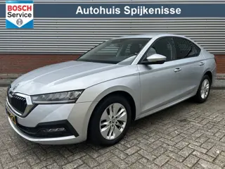 Škoda Octavia 1.0 e-TSI Business Edition | 1e Eigenaar | Automaat | Virtual Cockpit | Sfeerverlichti