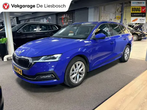 Skoda Octavia Combi 1.4 TSI iV PHEV style Business / panoramadak / stoel + stuur verwarming /