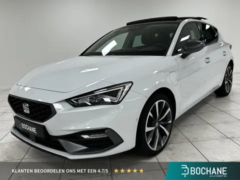 SEAT Leon 1.4 TSI eHybrid PHEV FR Business Intense | PANORAMADAK | NAVIGATIE | ACHTERUITRIJCAMERA