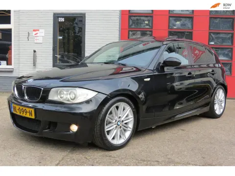 BMW 1-serie 120i High Executive M-Pakket, Navi
