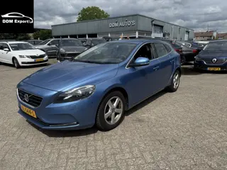 Volvo V40 2.0 D2 Nordic+ | Clima | Navi | Xenon | Lichtmetalen velgen |