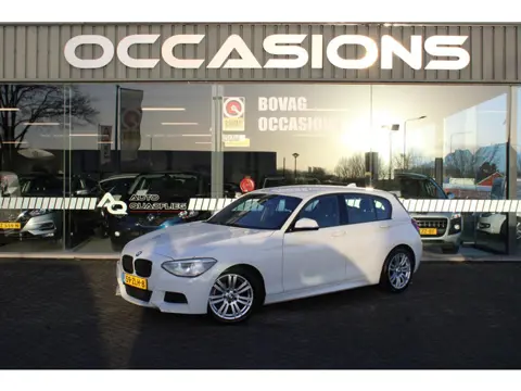 BMW 1-serie 114i Upgrade LEDER/ VERWARMDE STOELEN/ LM 17