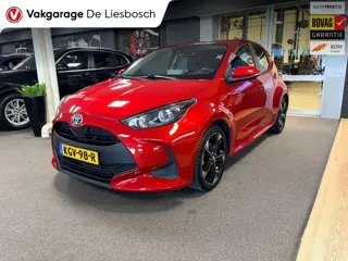 Toyota Yaris 1.5 Hybrid 115 Active / navi / camera / clima / cruisec / dealer onderhouden