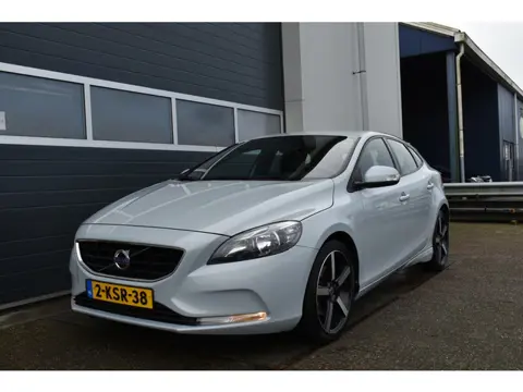 Volvo V40 1.6 T3 Kinetic
