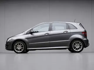 Mercedes-Benz B-klasse 200 Sport (SCHUIFDAK,STOELVERWARMING,CLIMATE,CRUISE,TREKHAAK,AIRCO,SPORTSTOEL