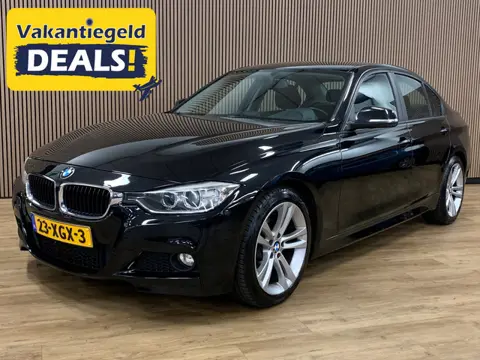 BMW 3-serie 320i High Executive|Automaat|Climate Control|Navigatie|