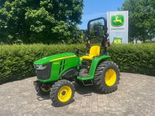 John Deere 3038E-777845