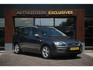 Ford Focus Wagon 1.6-16V Futura Airco Cruise control Mistlampen Verw. voorruit L.M. 16"