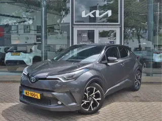 Toyota C-HR 1.8 Hybrid Bi-Tone Plus | Automatische Airco | Camera | Navigatie | Stoel+Stuurverwarmin