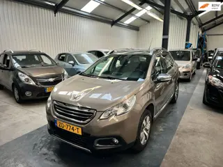 Peugeot 2008 1.2 VTi Allure Pack Premium Plus
